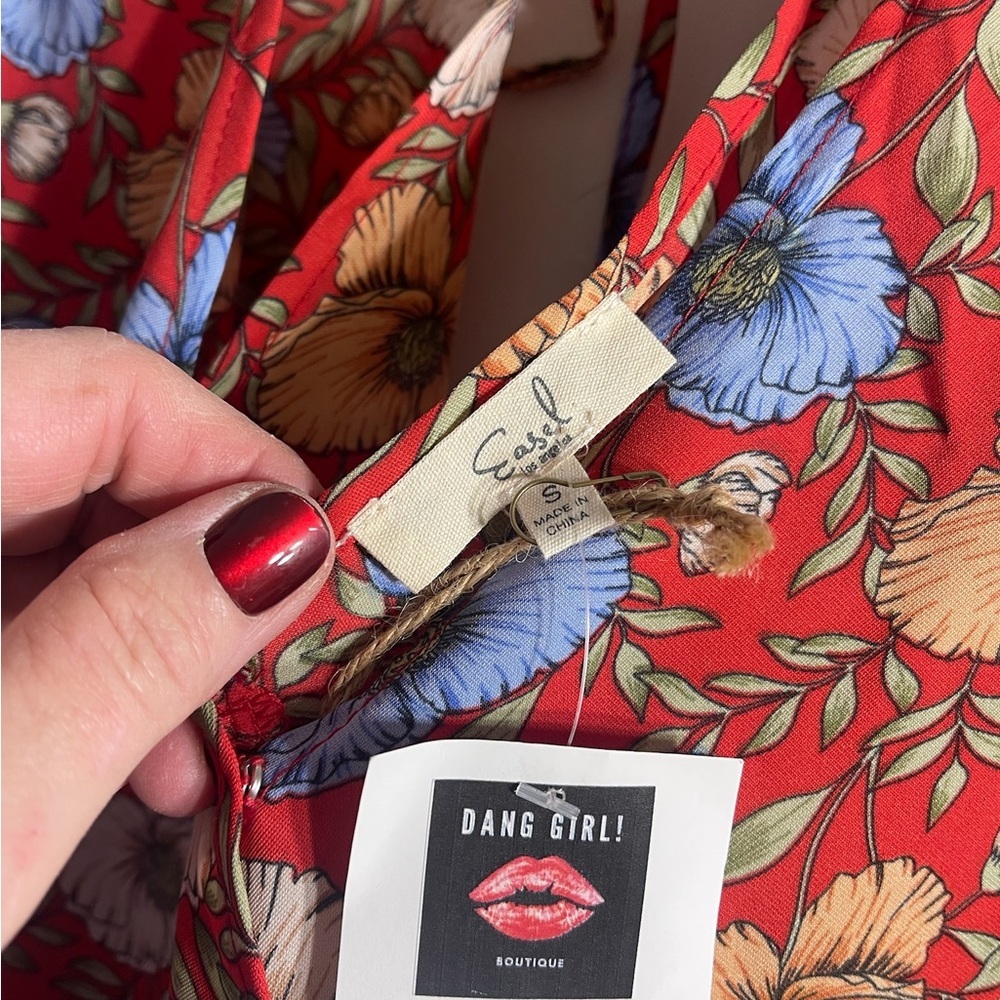 Easel Red and Blue Floral Blouse size S - Picture 3 of 5